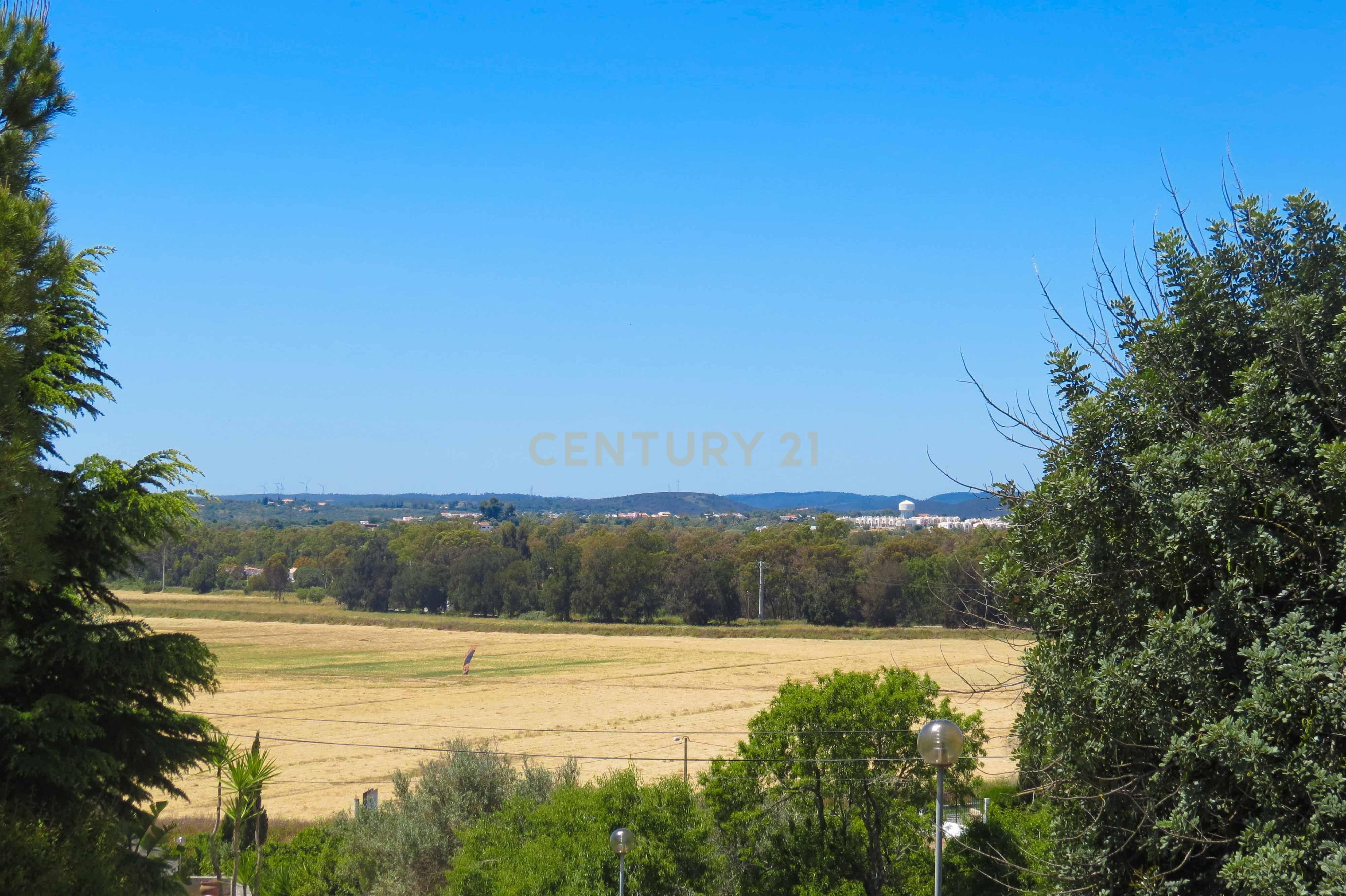 Terreno Urbano com Vista Desafogada nos Montes de Alvor – 435m² - Image 7