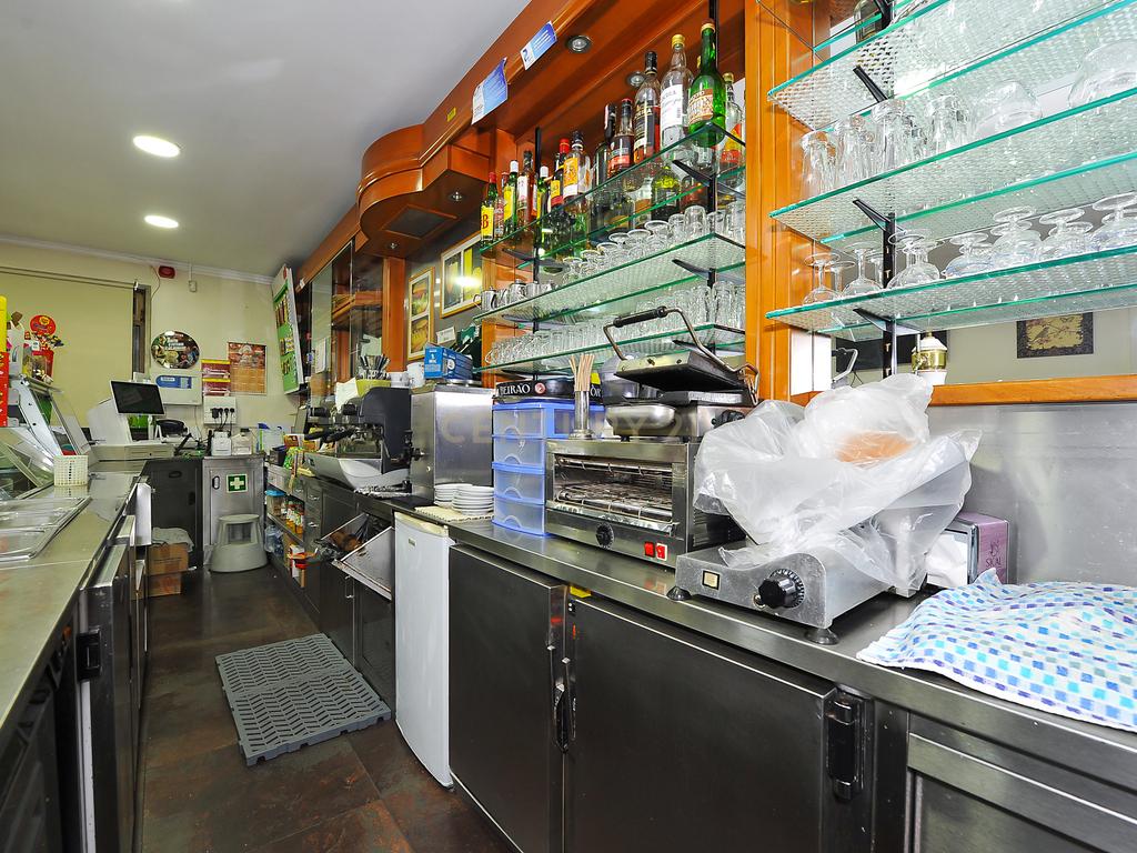 Trespasse de Café-Snack em Carnaxide. Excelente oportunidade de negócio - Image 18