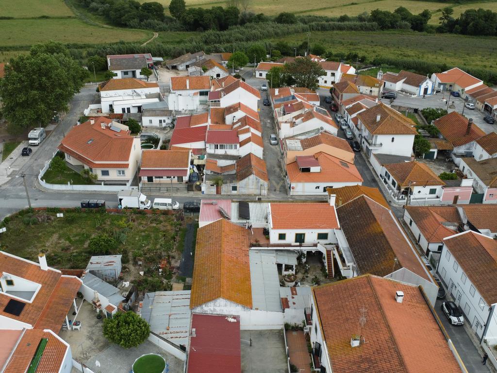Oportunidade Única loft por 100.000€ a 15 minutos de Setúbal - Image 40