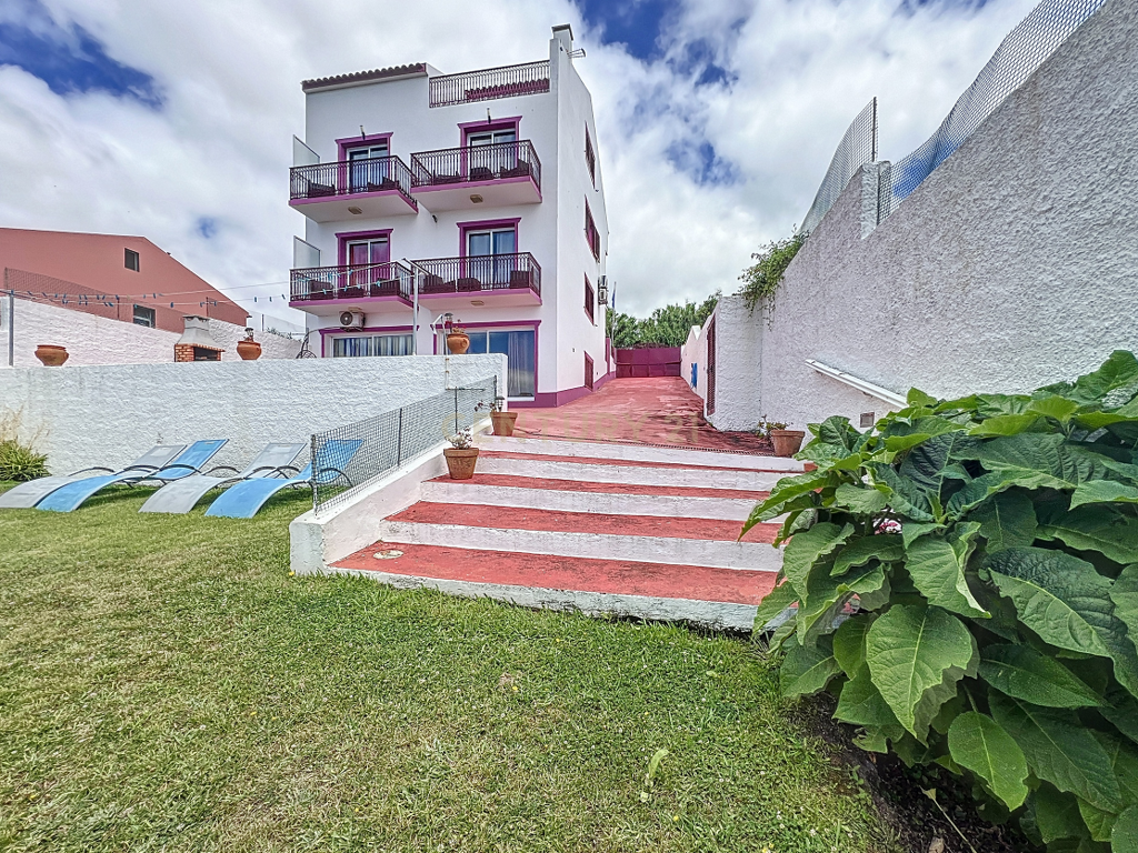🏡 Moradia Única com Vista Mar — 3 Apartamentos | AL em Funcionamento | Feteiras, Ponta Delgada - Image 80