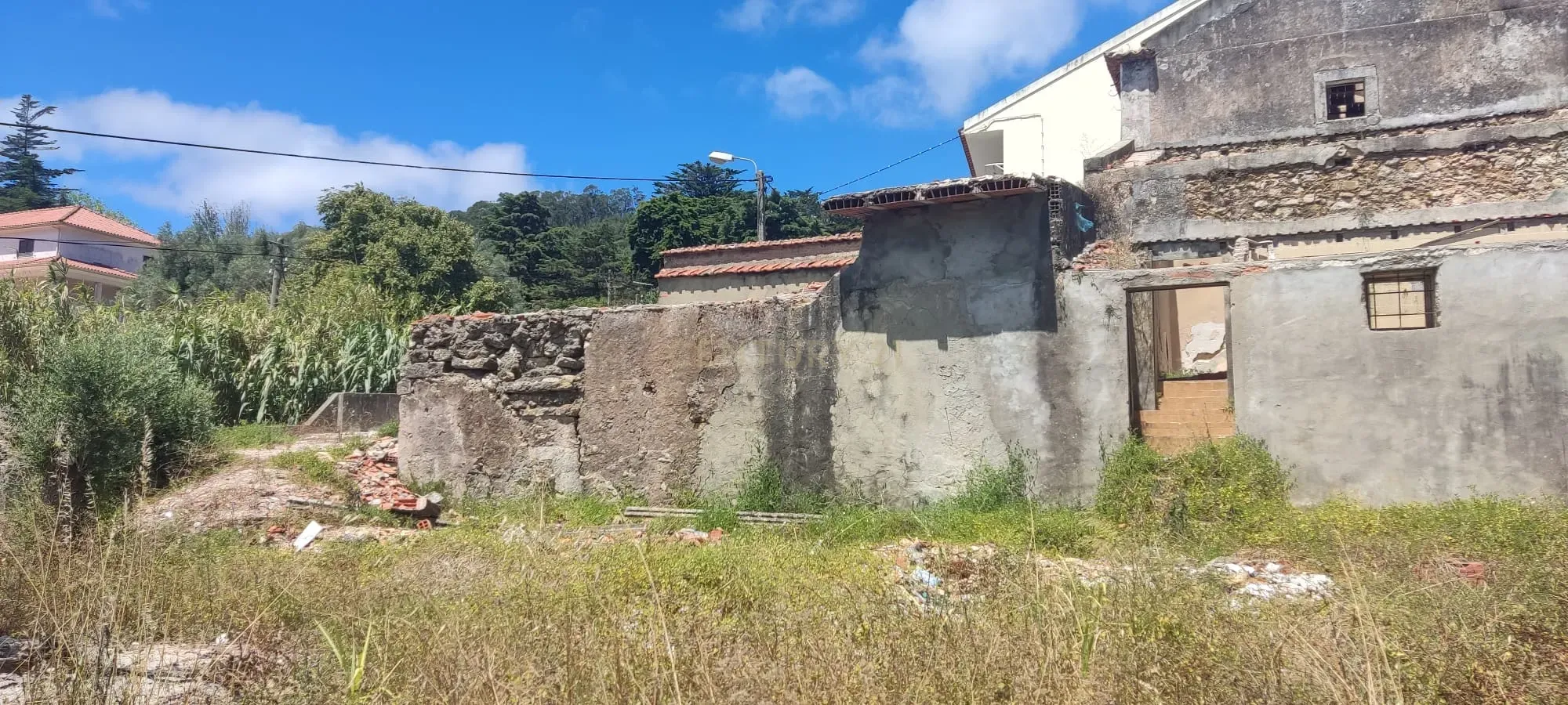 Terreno Urbano em A- da Beja- Amadora, Oportunidade Única por 140.000€ - Image 1