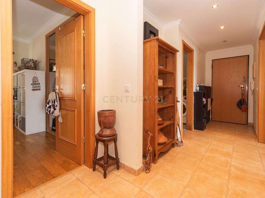 Apartamento T2 em condominio Murtal  - Image 5