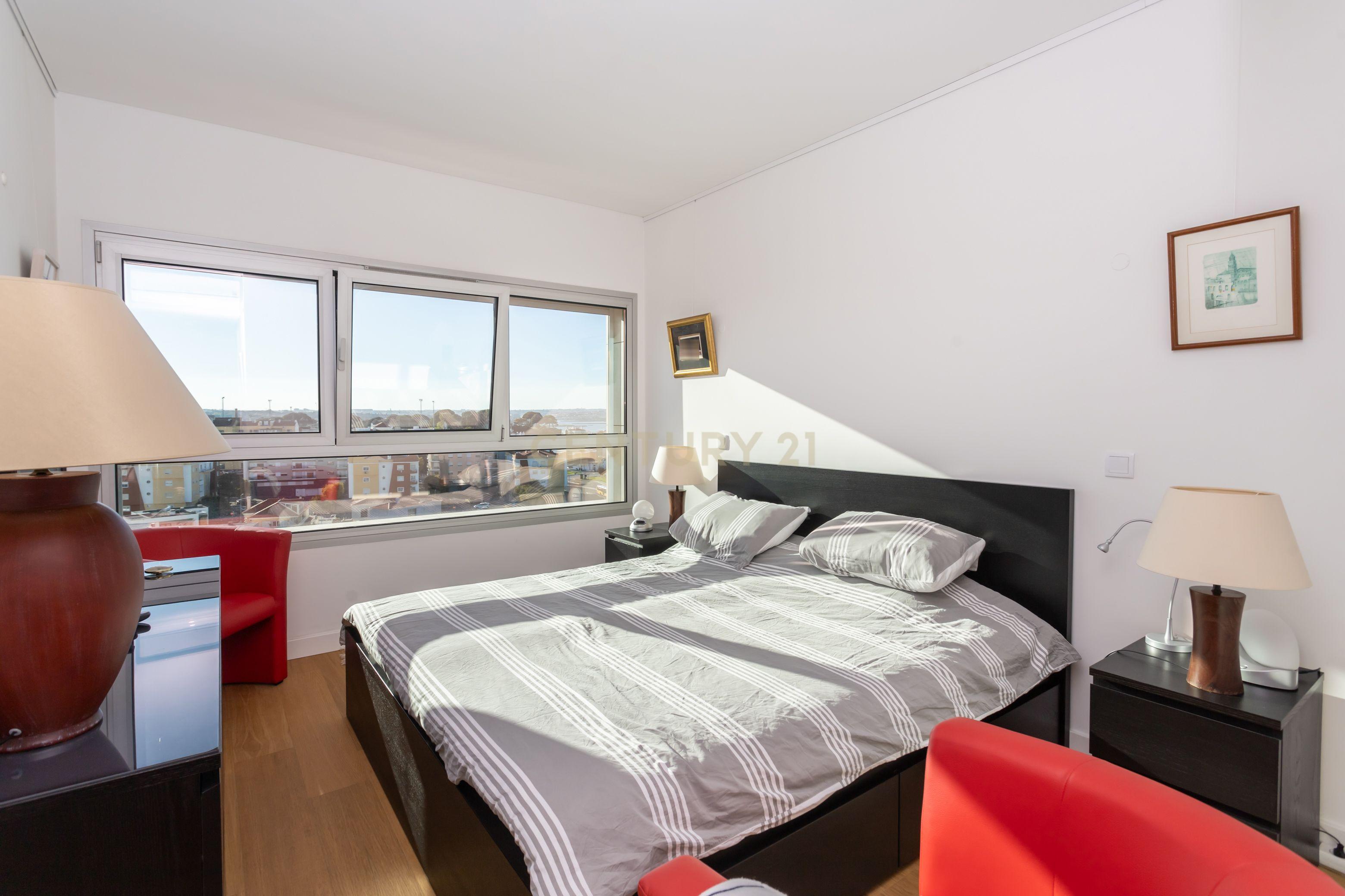 Apartamento T4 Duplex | Quinta da Trindade, Seixal - Image 19