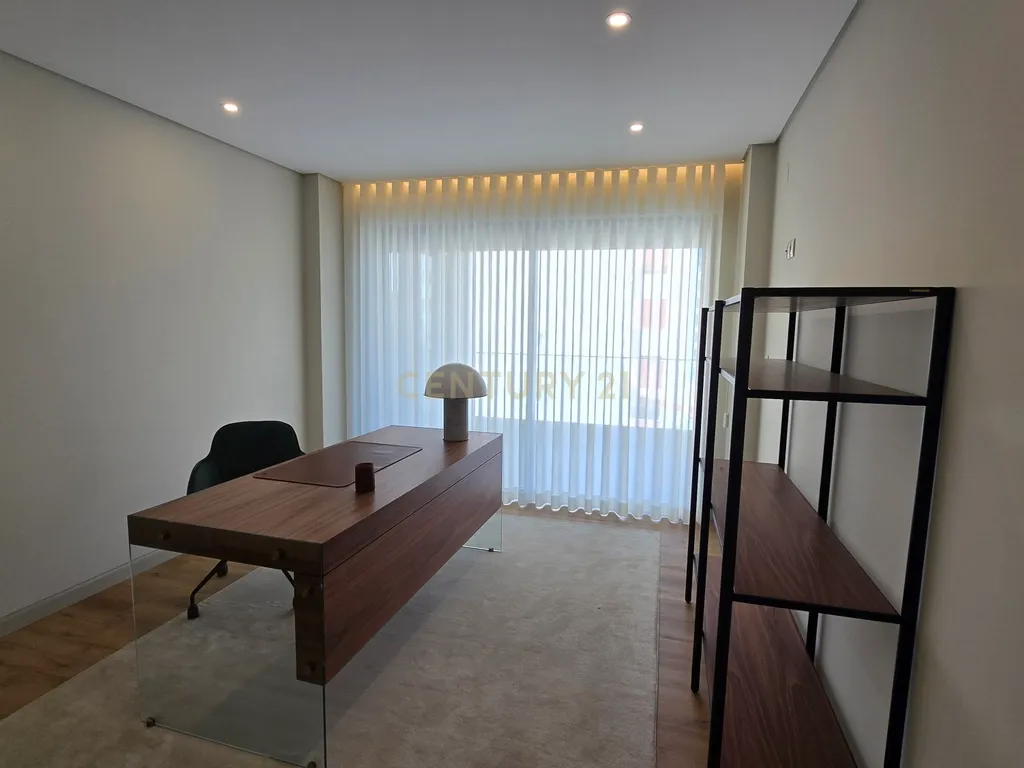 Apartamento T2 em Condomínio de Luxo Parede ( Cascais ) - Image 28