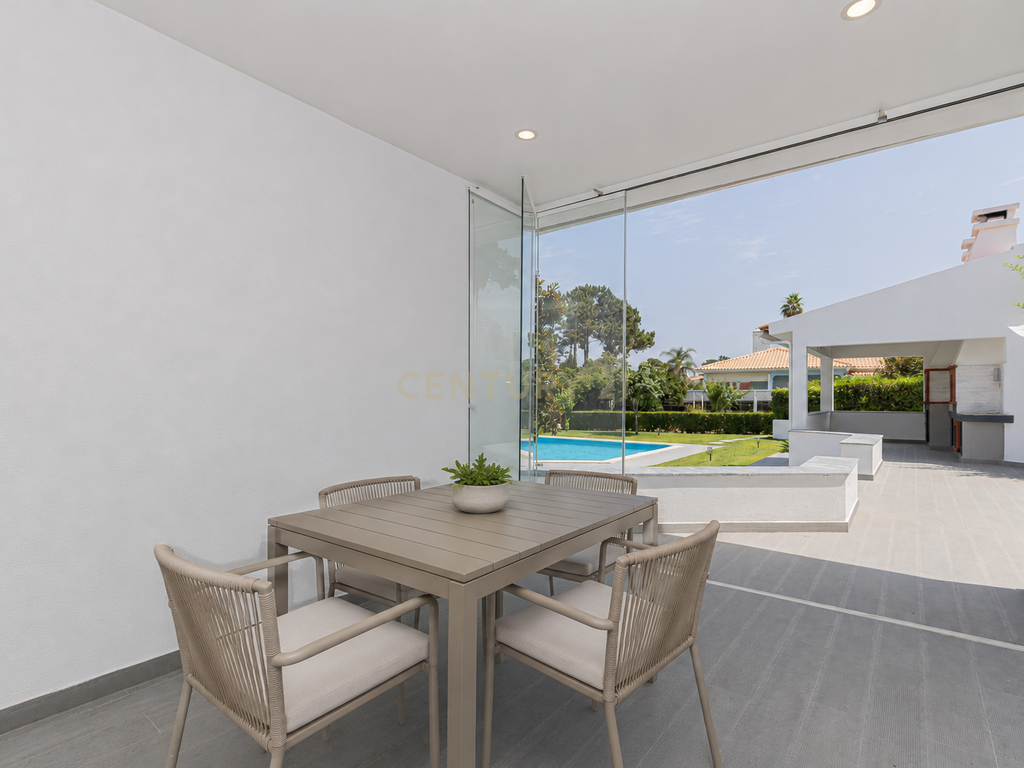 Moradia com piscina, lote com 2086m2 na Verdizela - Image 7