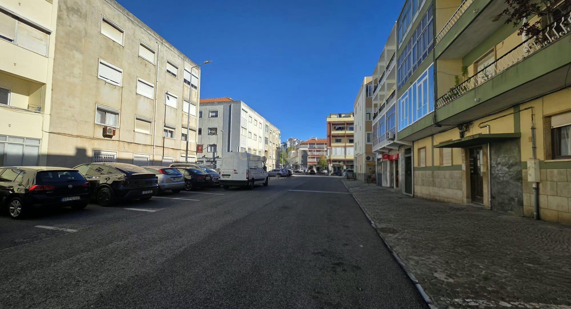Apartamento T3 à venda em Rio de Mouro, Sintra — foto 5