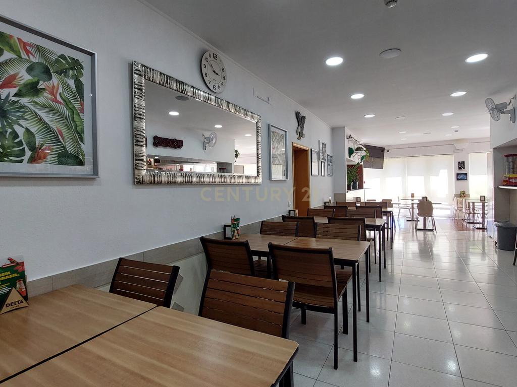 Trespasse de Café/Restaurante Totalmente Equipado | Patacão – Faro - Image 5