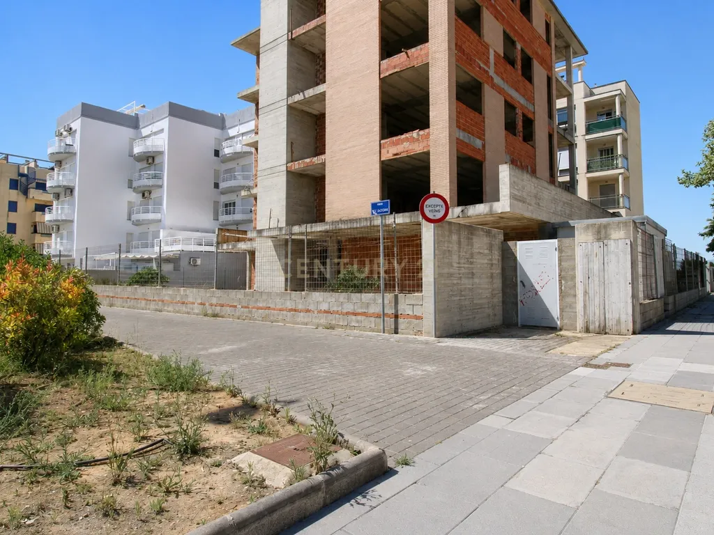 Una oportunidad real doOnde outros veem uma obra parada, um investidor vê margem. - Image 16