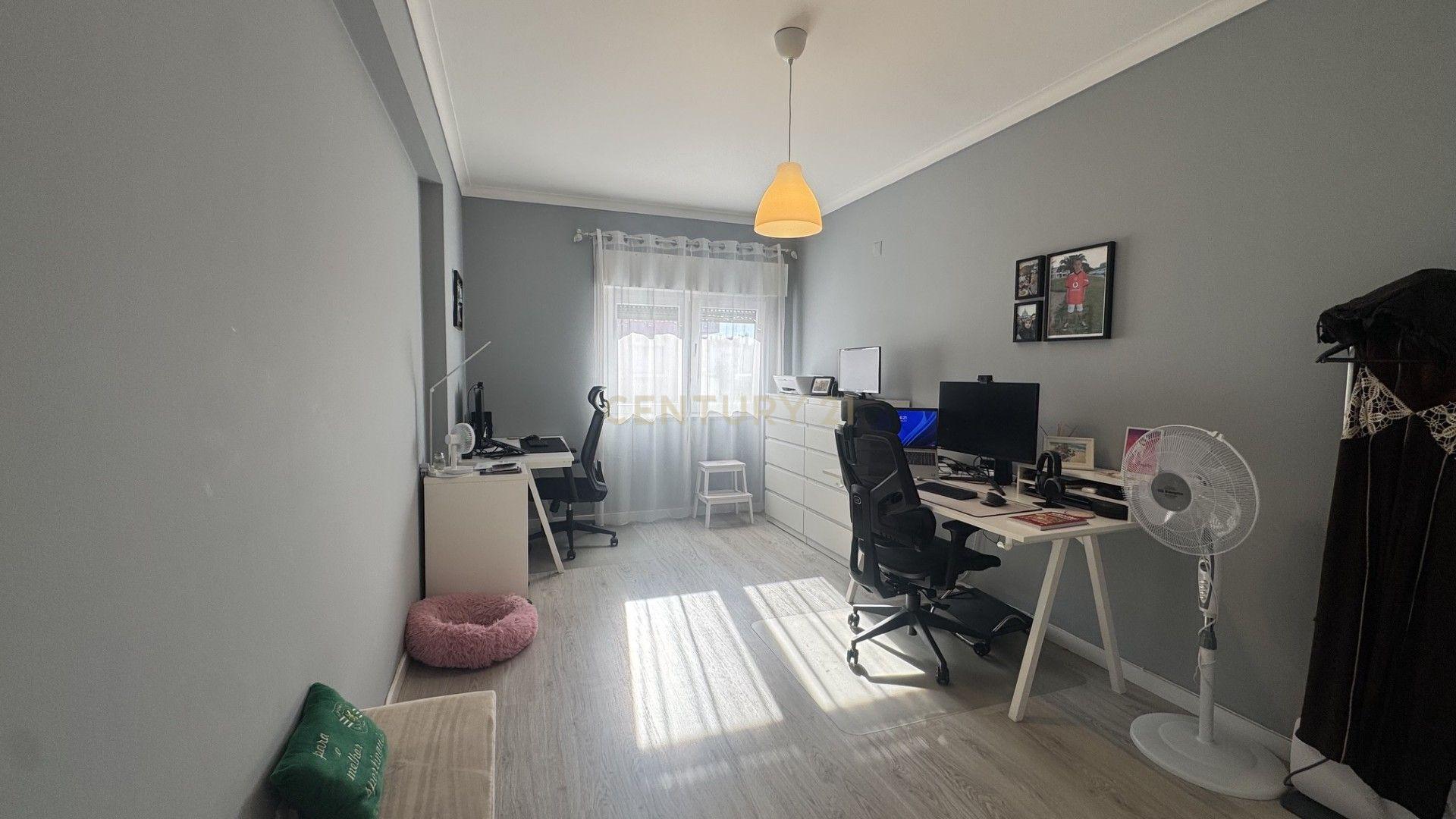 Fotografia 8 de Apartamento Renovado T2 em Pinhal Novo, Palmela