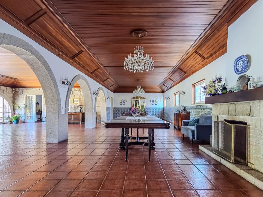 Quinta Santo António — Um refúgio único com piscina privada e potencial ilimitado na Maia - Image 38