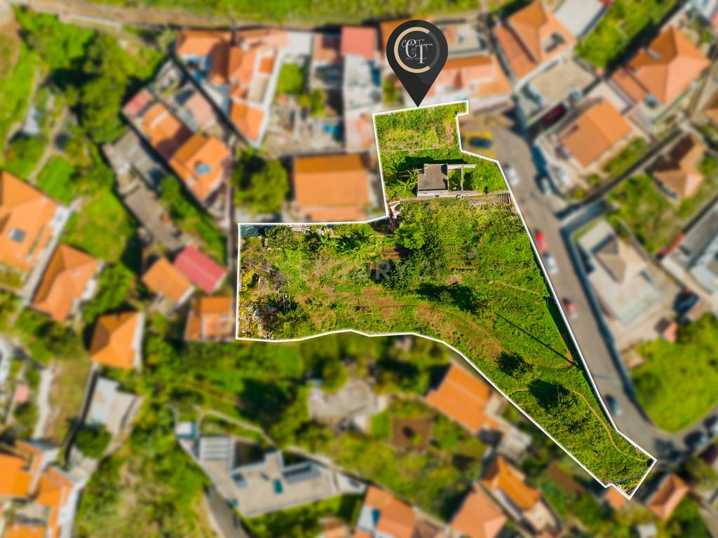 Terreno Urbano com Ruína e Vista Mar na Boa Nova - Image 1