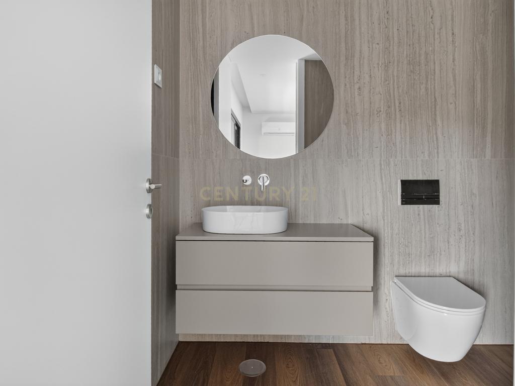 T3 Novo em Ferreiros, Braga | Suíte e 2 Quartos com Closet e Varanda Panorâmica - Image 6