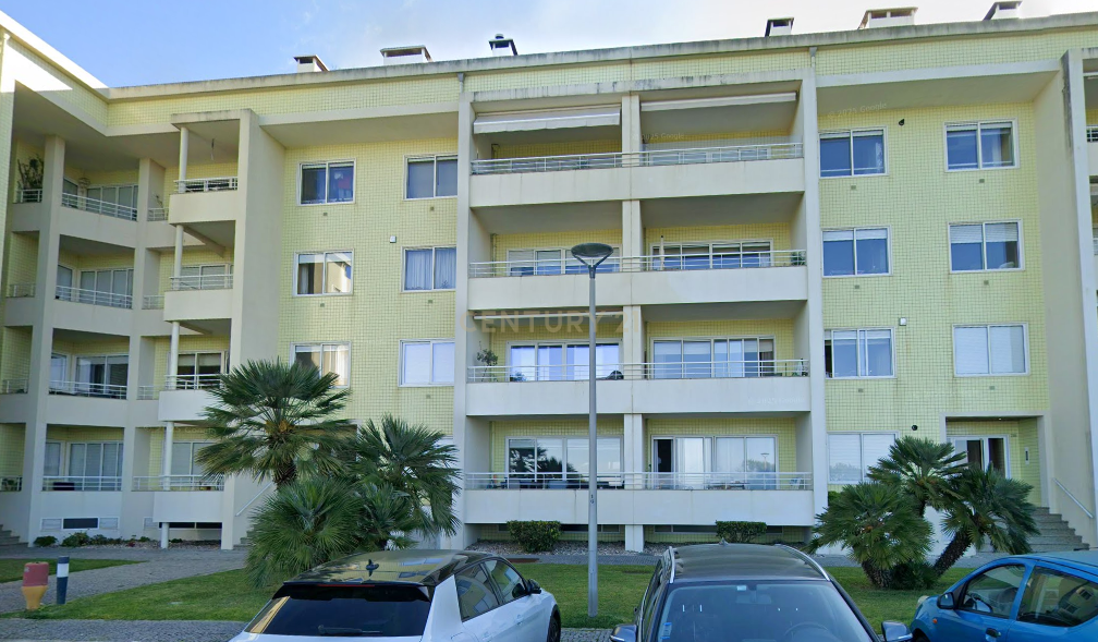 Apartamento T3 com Vista Mar em S. Félix da Marinha, Vila Nova de Gaia - Image 1