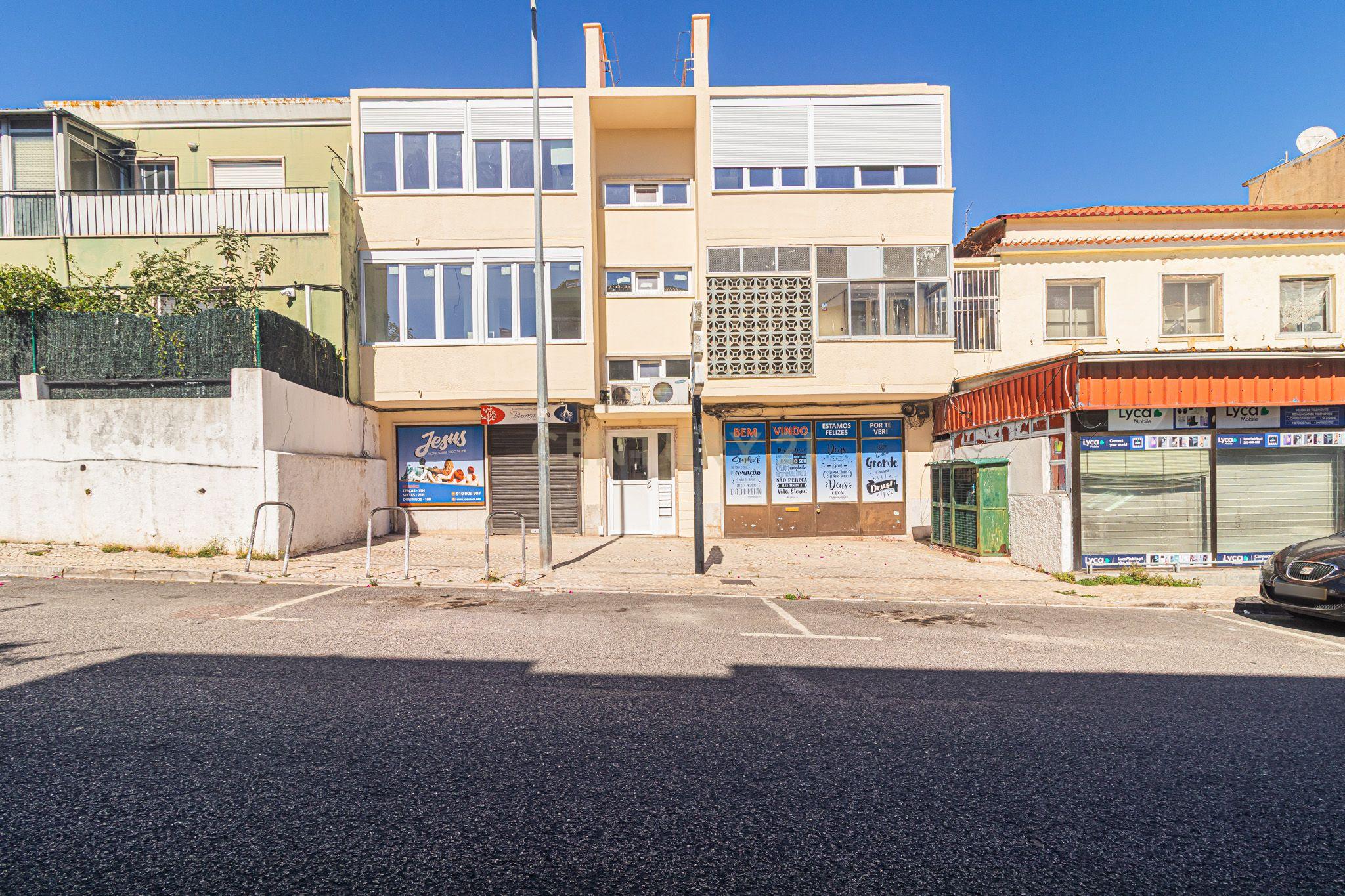 Apartamento T2 à venda em Águas Livres, Amadora — foto 21
