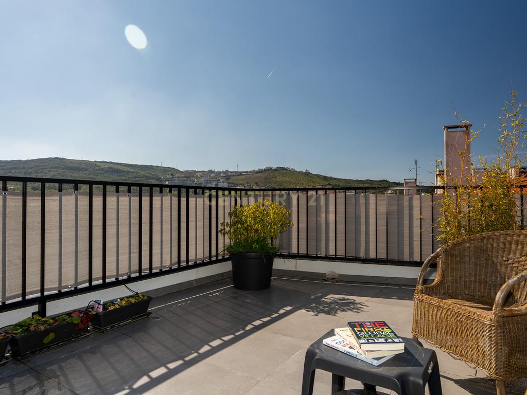 Apartamento T3+1 duplex, com terraço e estacionamento, no centro da cidade de Torres Vedras - Image 59