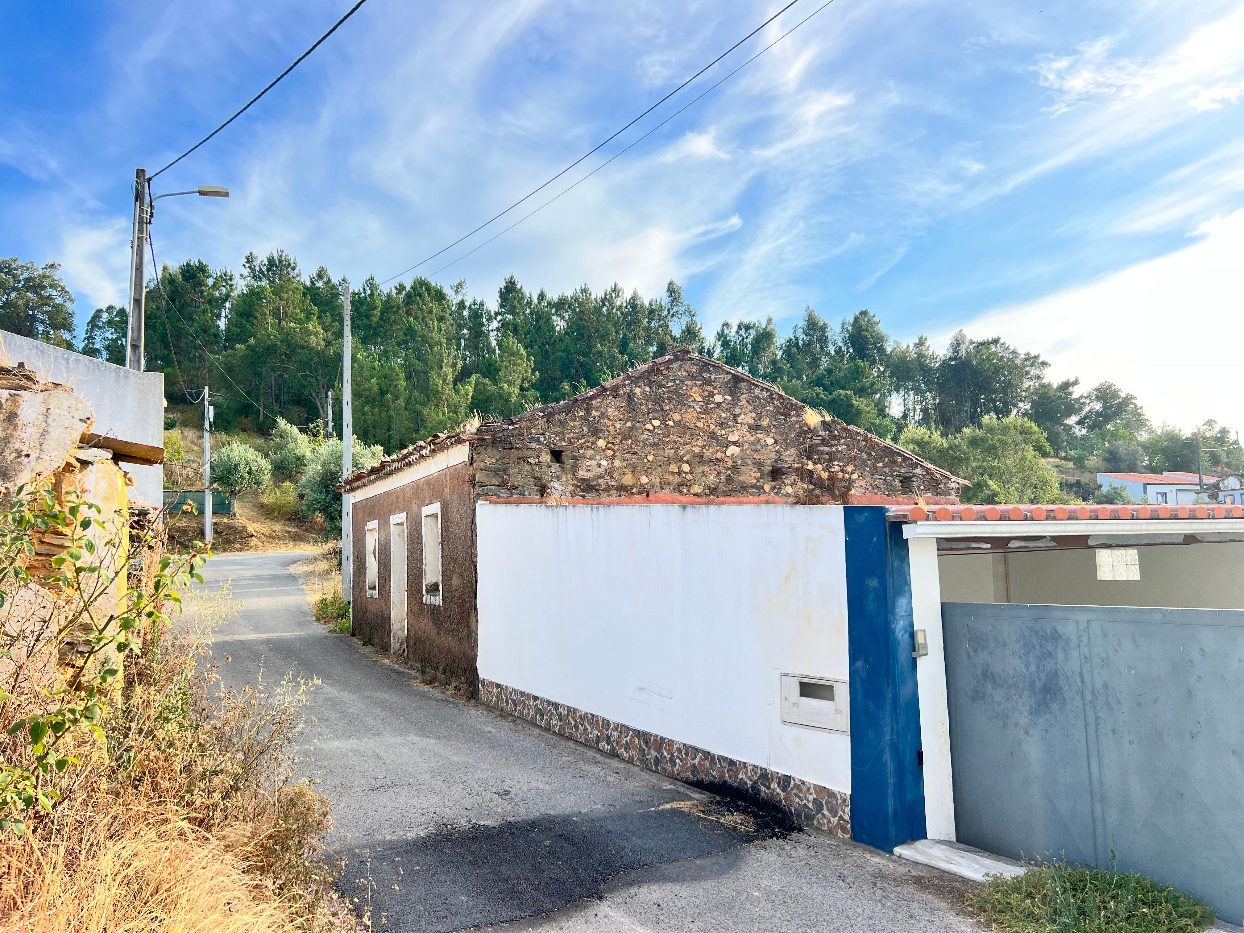 Fotografia 5 de PIP aprovado Moradia T4 e piscina  -Vista rio Zêzere - Cabeça Gorda Abrantes