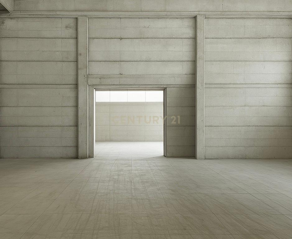 Armazém Industrial com 2.000 m² implantado em terreno de 16.188 m² – Quinta do Anjo - Image 3