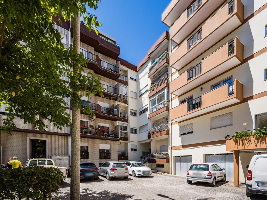 T3 Renovado em Cruz d'Areia | 117m² - Image 16