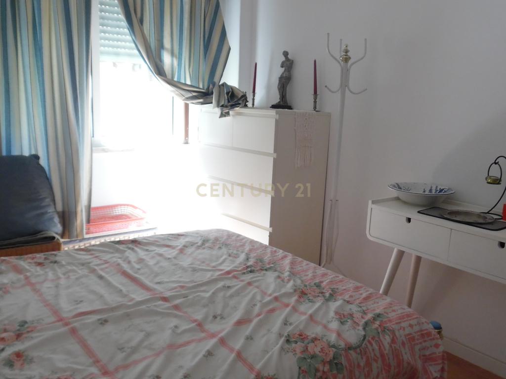 Apartamento T1 em Águas Livres, Amadora - Oportunidade Única - Image 12
