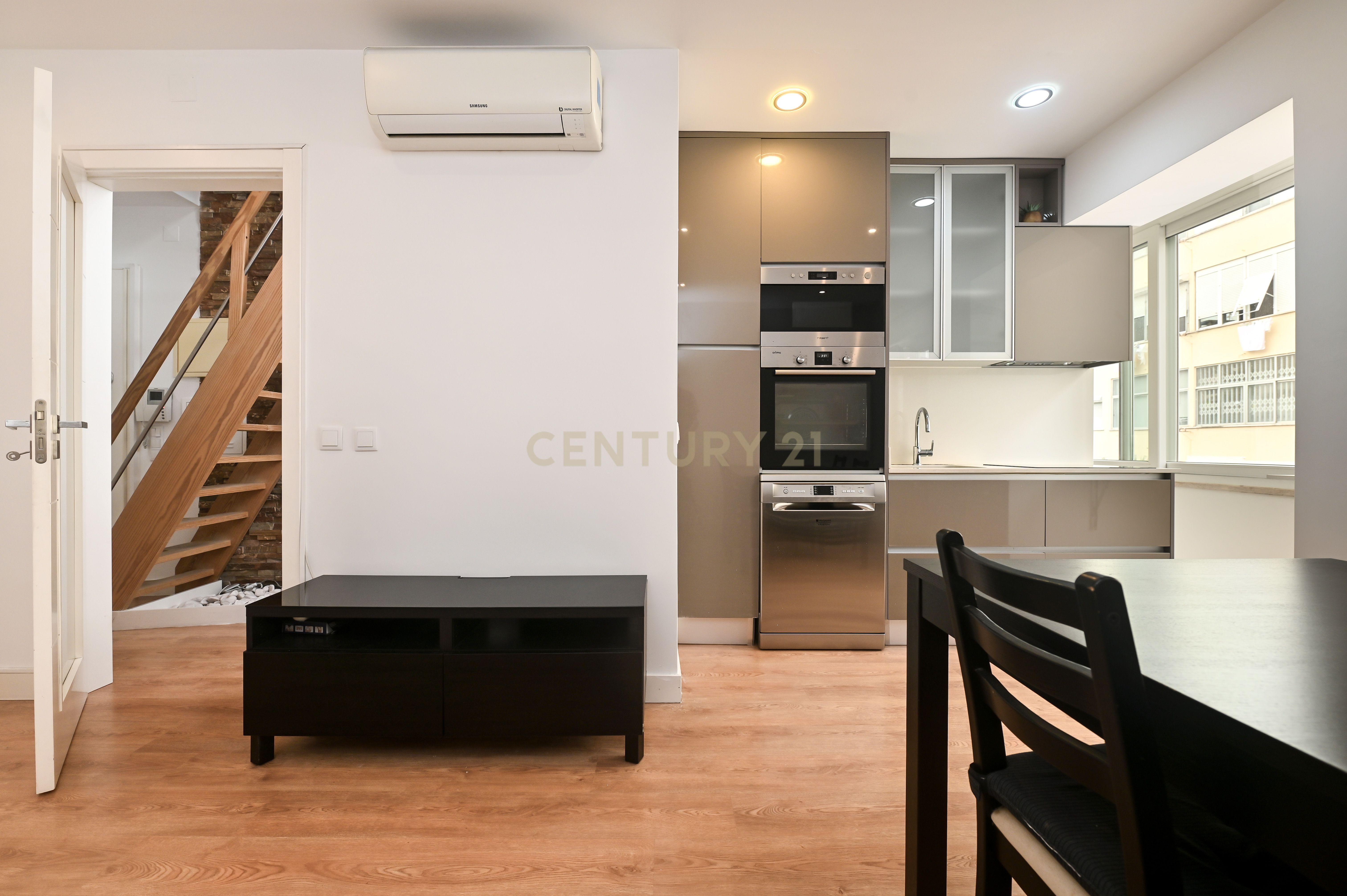Apartamento T3 em Benfica, €390.000