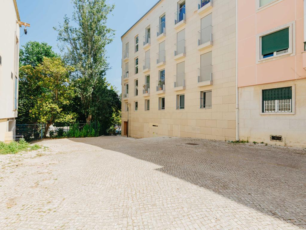 Apartamento T2 Novo a estrear em Areeiro - Image 29