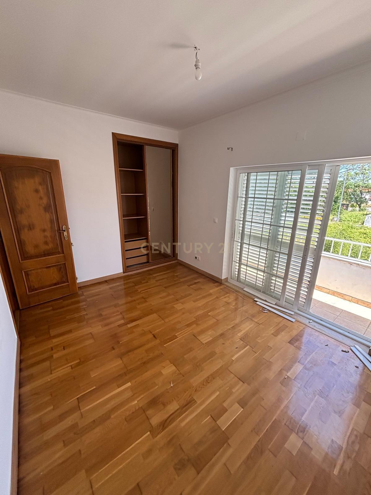 Moradia T3 para Arrendamento em Sesimbra – Carrasqueira - Image 20