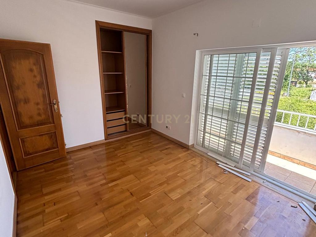 Moradia T3 para Arrendamento em Sesimbra – Carrasqueira - Image 20