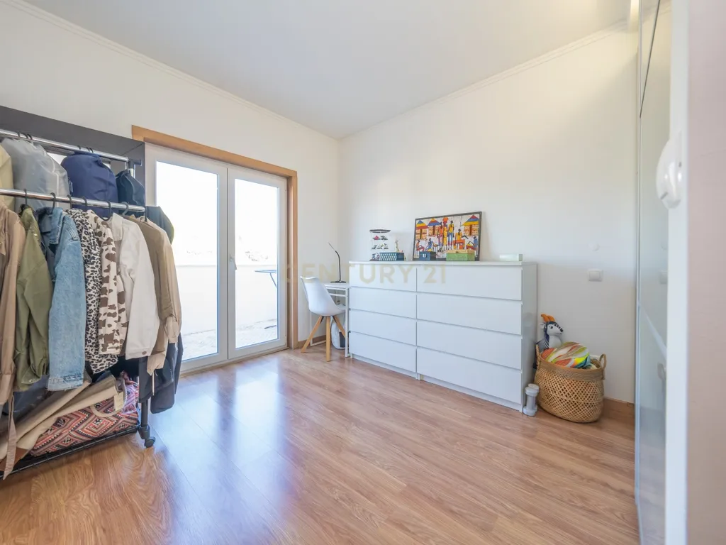 Excelente Apartamento T3 Duplex c/ Garagem, na Galiza, Estoril, Cascais - Image 25
