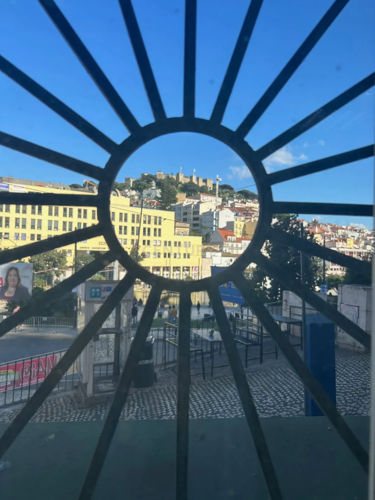 Escritório para Arrendamento na Baixa de Lisboa – Pronto a utilizar - Image 1