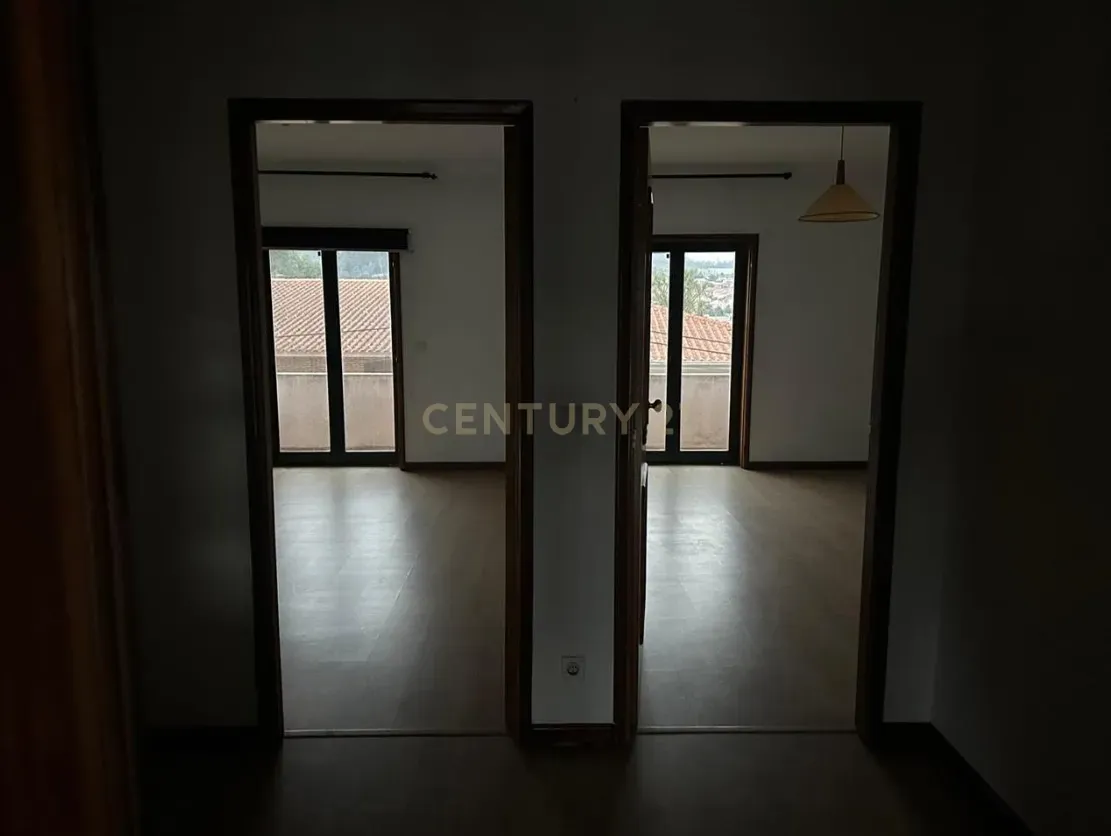 Apartamento T2 em Delães (Vila Nova de Famalicão) | BNRE-5903 - Image 1