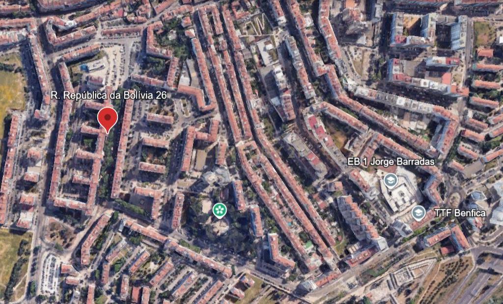 Benfica, Espaço Comercial com 50+120m2 de cave - Image 8