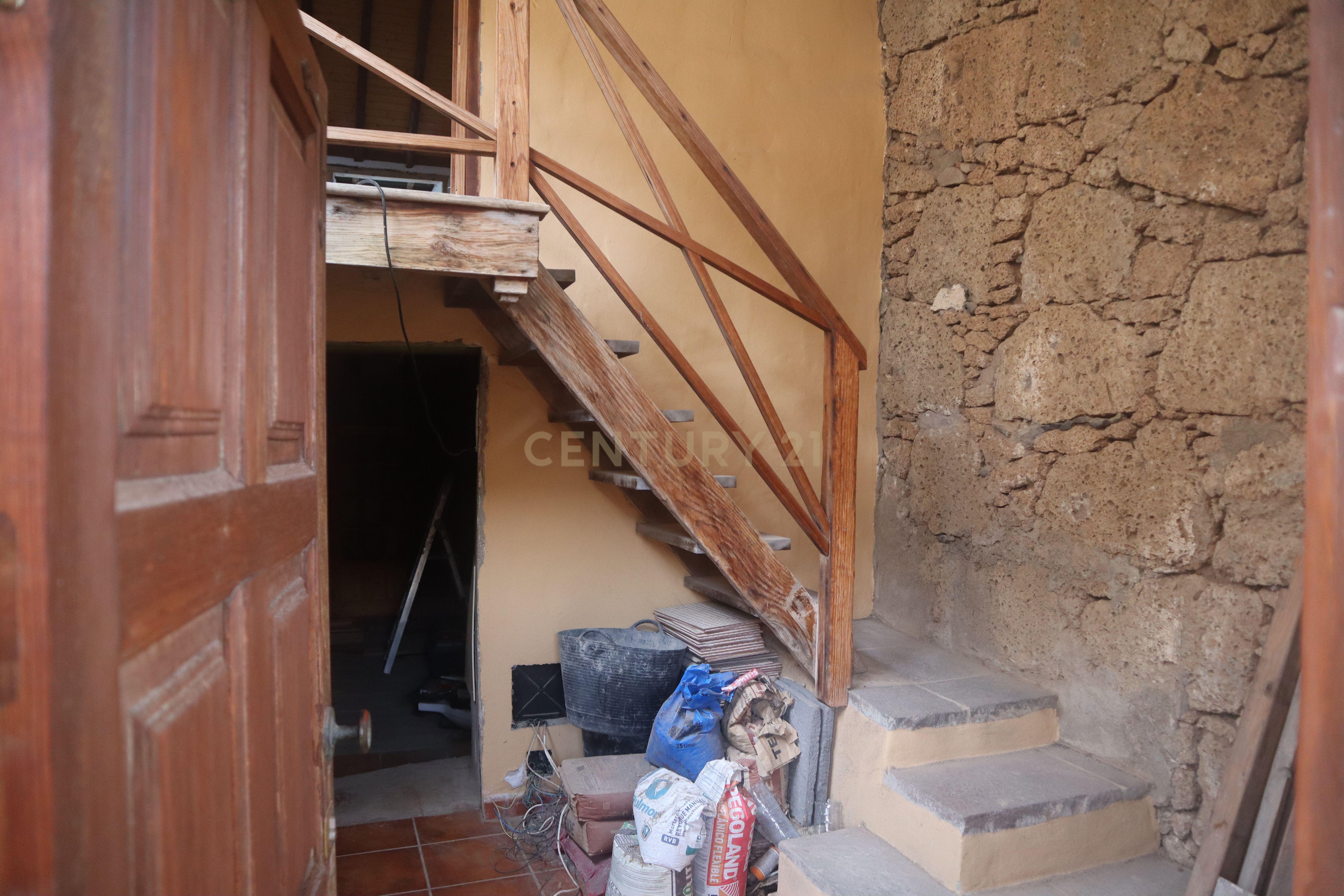  - Image 21