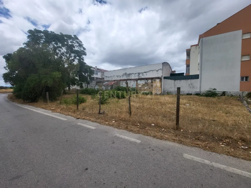 Terreno Urbano para Construção | Alhos Vedros | Excelente Oportunidade para Construtores e Investidores - Image 4