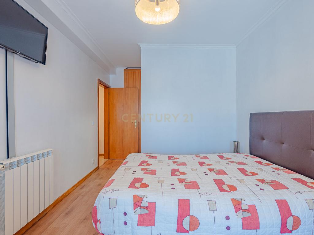 Apartamento T2 com terraço panorâmico – Rio Tinto - Image 20