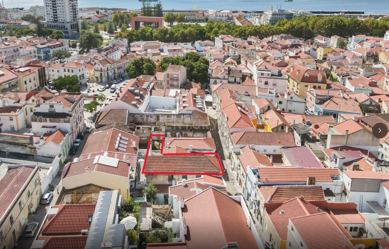 Fotografia 5 de Oportunidade Única de Reabilitação no Coração de Setúbal