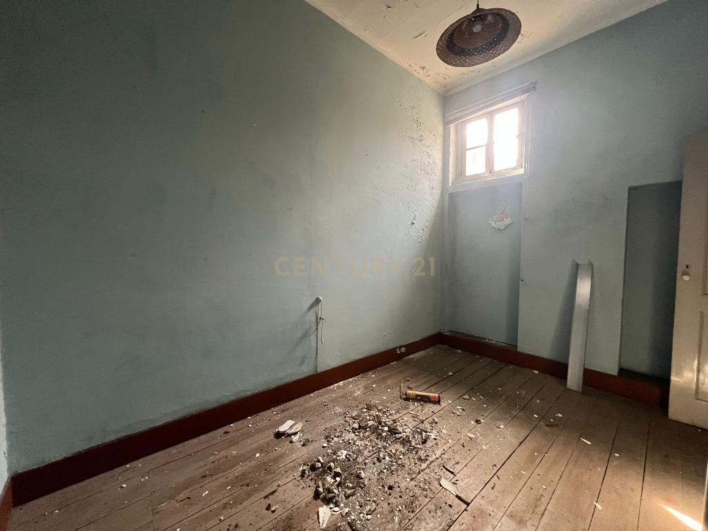 Prédio em Localização Privilegiada  - Image 47