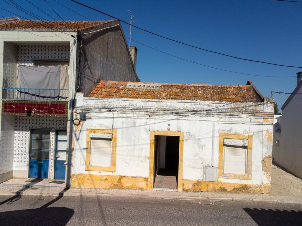 Casa para Recuperação em Cartaxo com Vista Panorâmica - Image 15