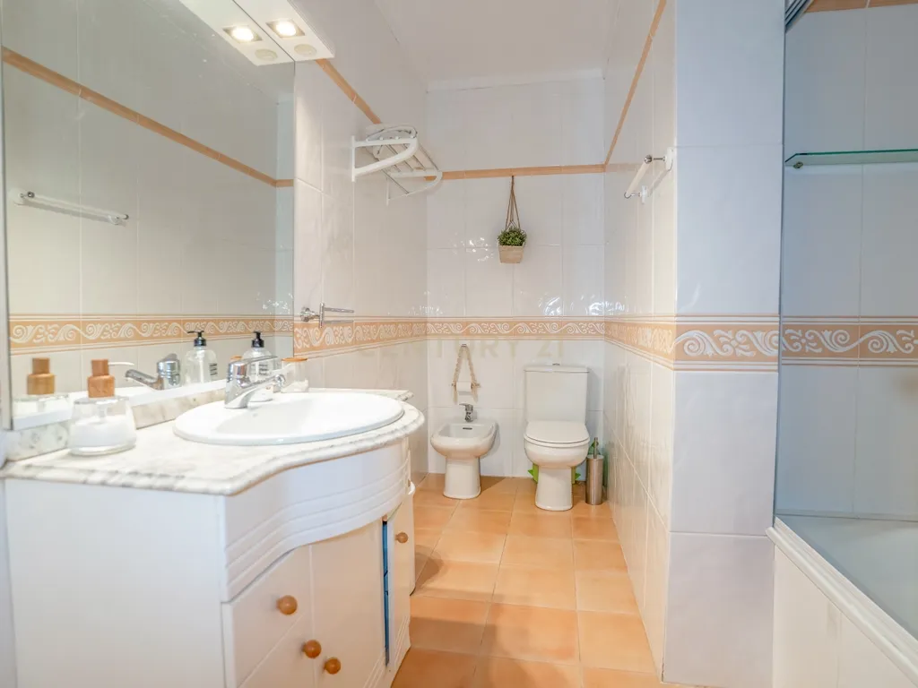 Apartamento T3+1 Duplex| 2 minutos do Centro de Caldas da Rainha - Image 26