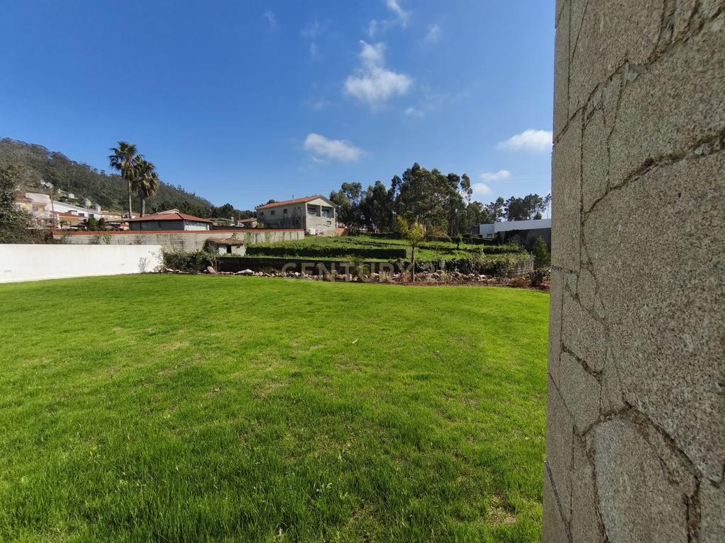 Luxuosa Moradia em Marinhas - Esposende com Vista para a Montanha e Piscina - Image 18