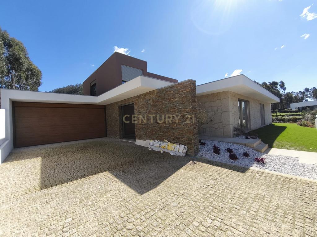 Luxuosa Moradia em Marinhas - Esposende com Vista para a Montanha e Piscina - Image 19