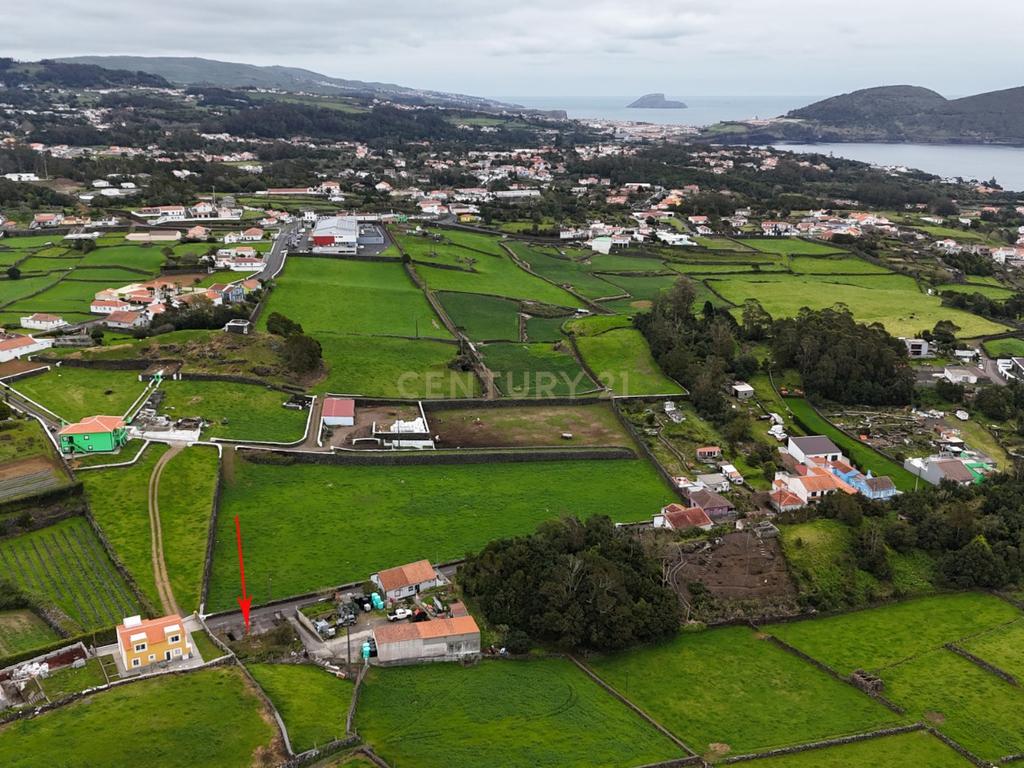 Terreno com inicio de construção em São Mateus da Calheta - Ilha Terceira - Image 6
