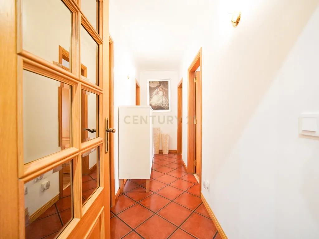APARTAMENTO T3 | 127M² | ESTACIONAMENTO | TOMAR - Image 12