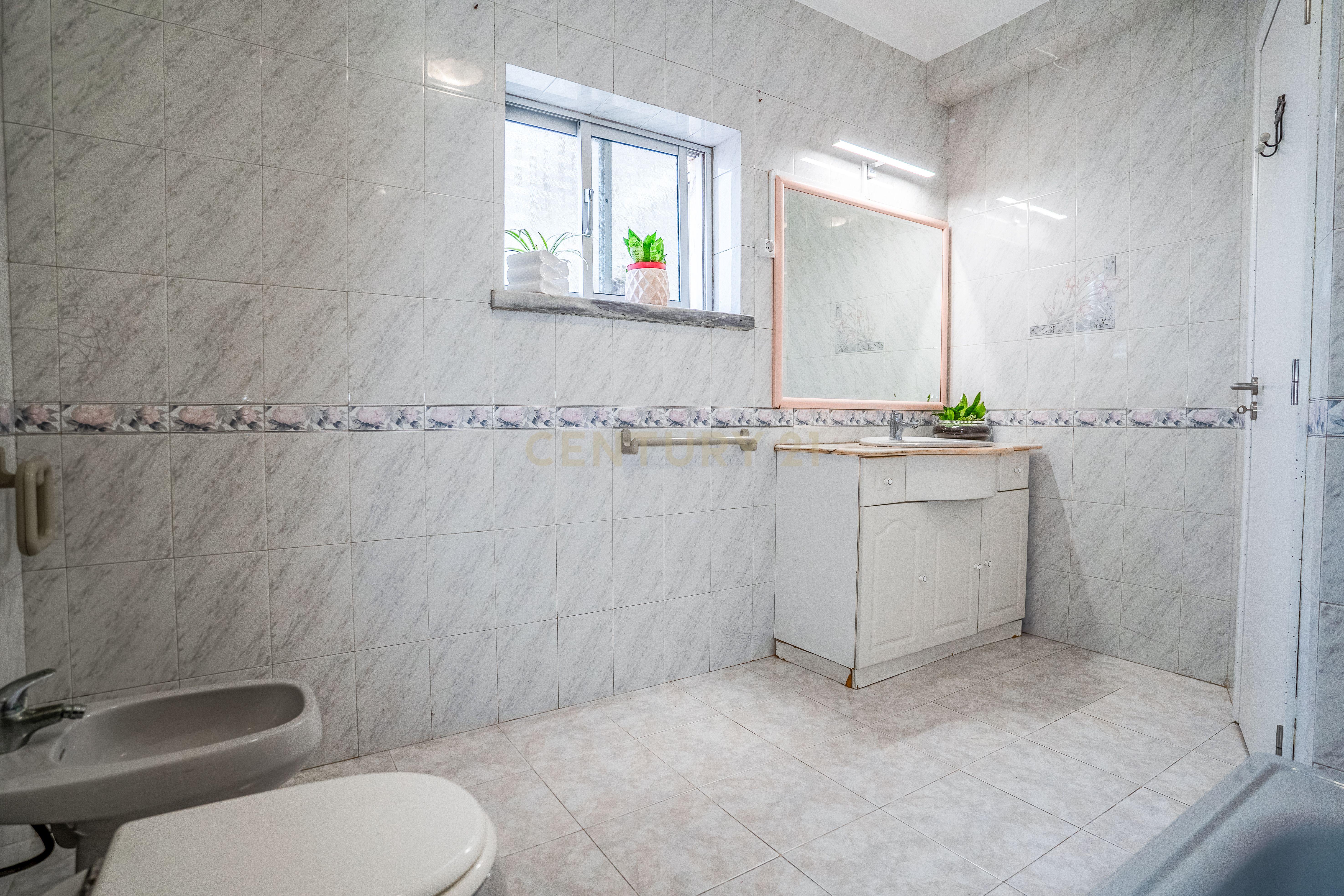 Apartamento T2 à venda em Caldas da Rainha - Nossa Senhora do Pópulo, Coto e São Gregório, Caldas da Rainha — foto 18