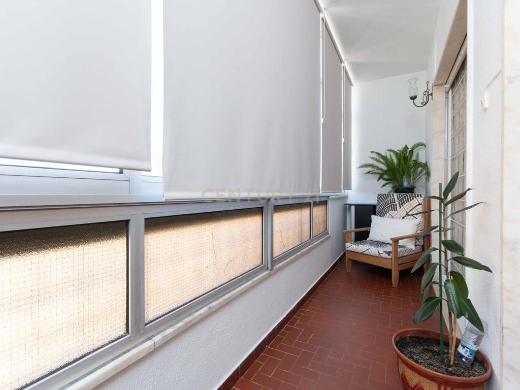 Apartamento T2 em Vialonga | Aproveitamento sótão - Image 17