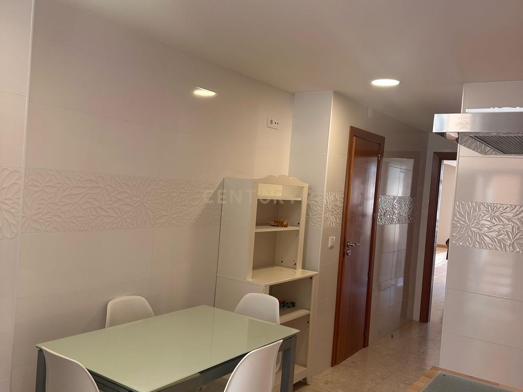 Apartamento T3 em Vialonga, com Garagem e Elevador - Image 28