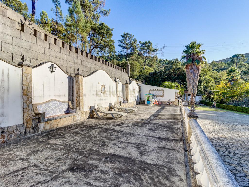 Quinta Rústica em Bucelas, com terreno de 4500m2  - Image 9