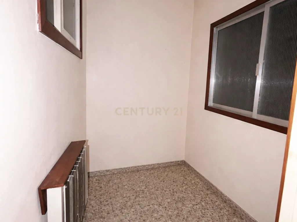 Edifício exclusivo com grande potencial numa das melhores zonas de Trujillo - Image 115