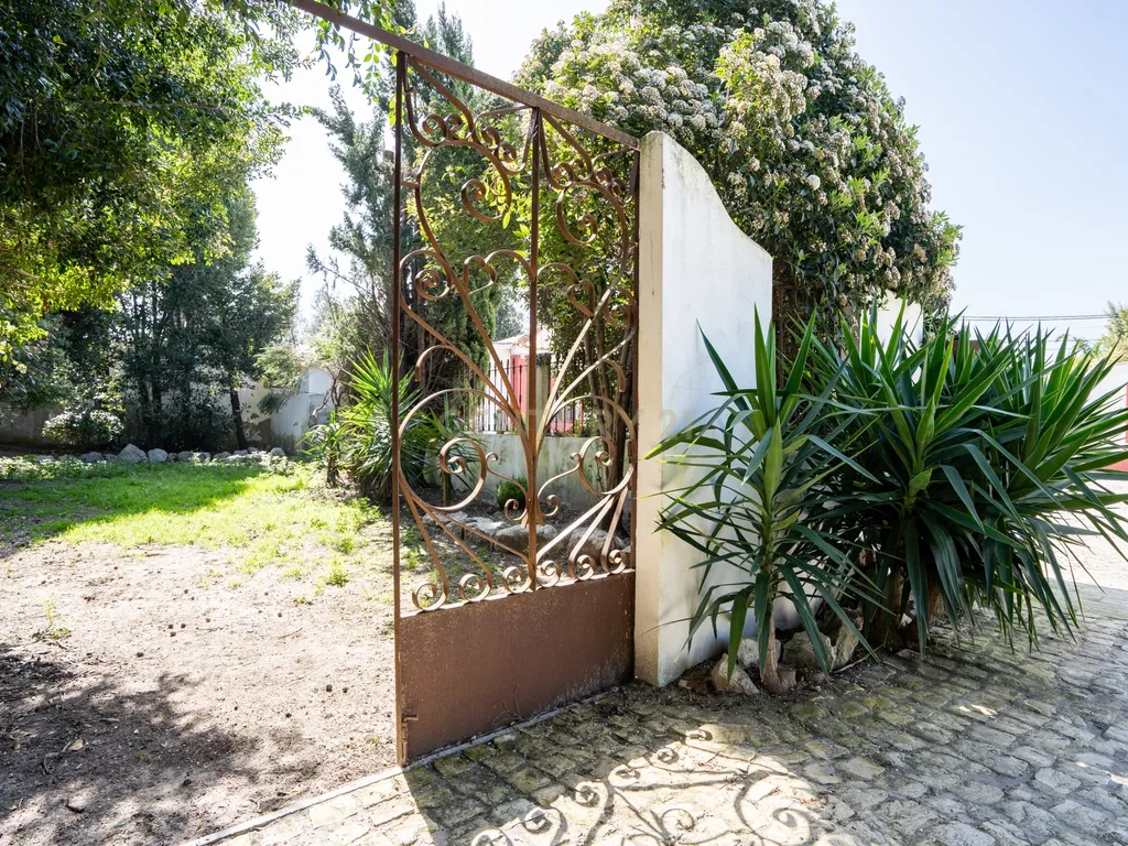 Quinta Exclusiva em Azeitão com 2,8 Hectares, Piscina e Anexo - Image 26