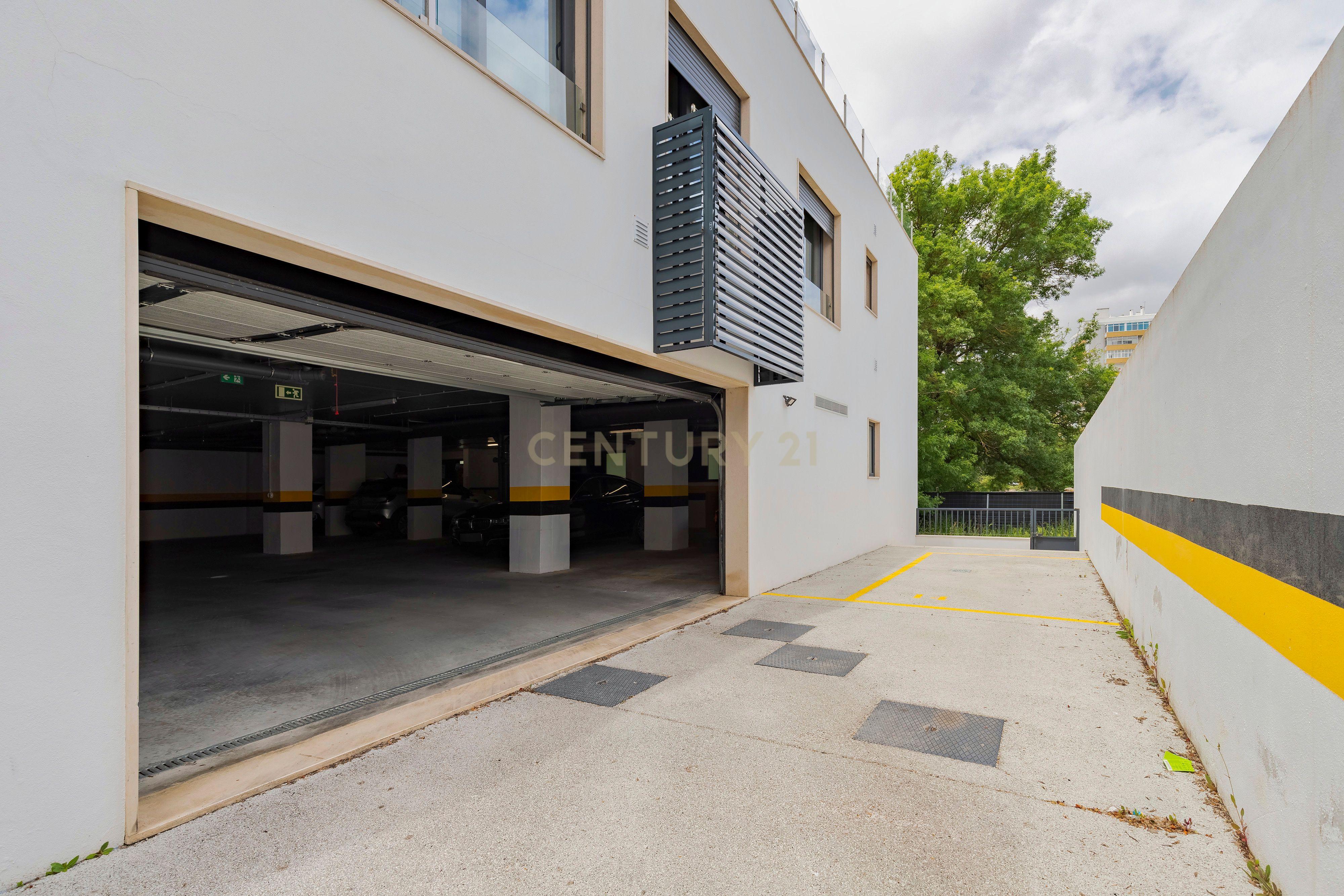 Apartamento T3 com estilo para arrendar no coração de Setúbal - Central, Moderno e Totalmente Equipado! - Image 25