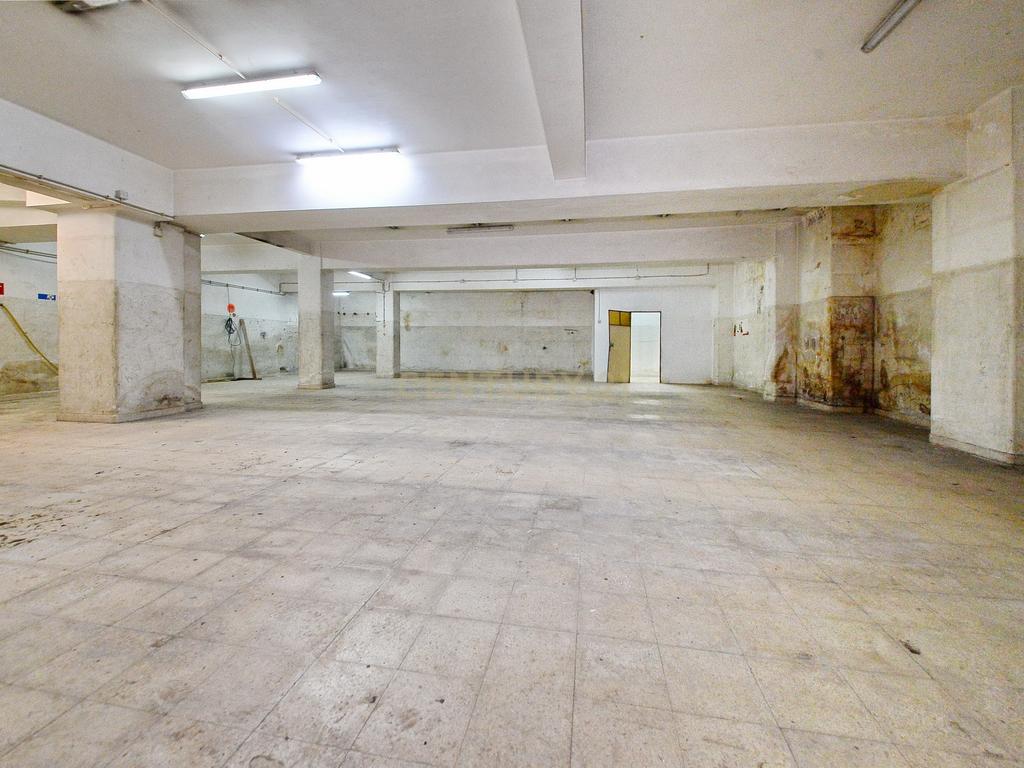 Espaço Comercial na Av. Defensores de Chaves, em Lisboa - Image 15